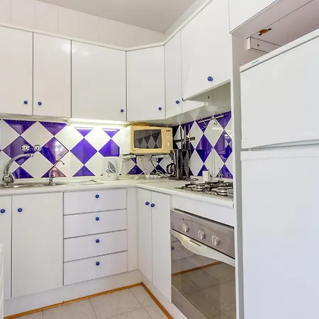 Front In Appartement *